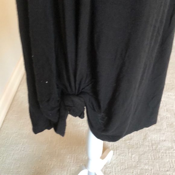 Black dress - Picture 2 of 3